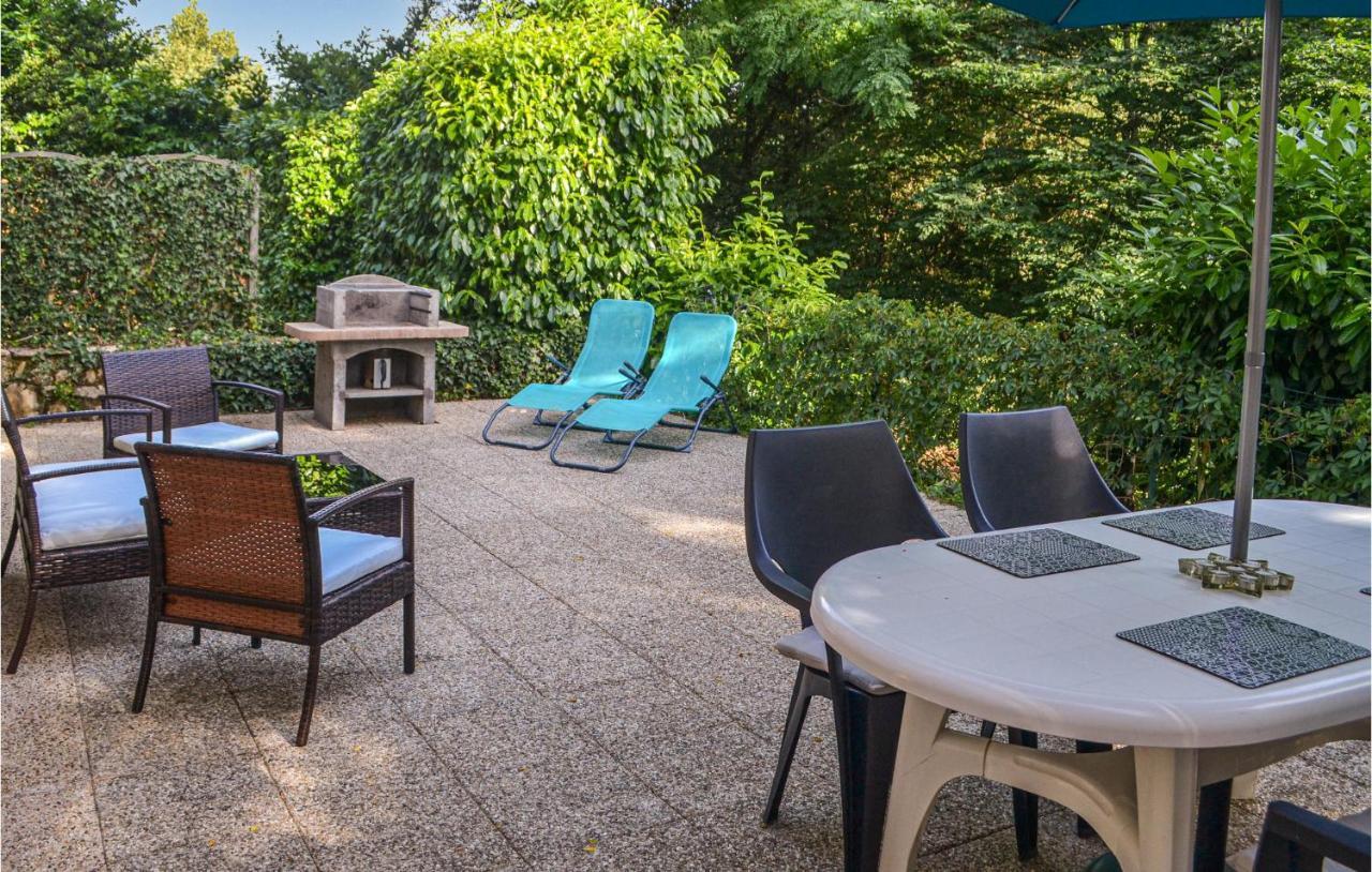 2 Bedroom Nice Home In Vitrac Vitrac  Ngoại thất bức ảnh